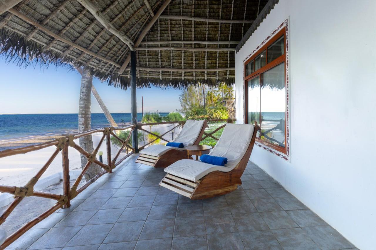 F-Zeen Boutique Hotel Zanzibar Uroa Esterno foto