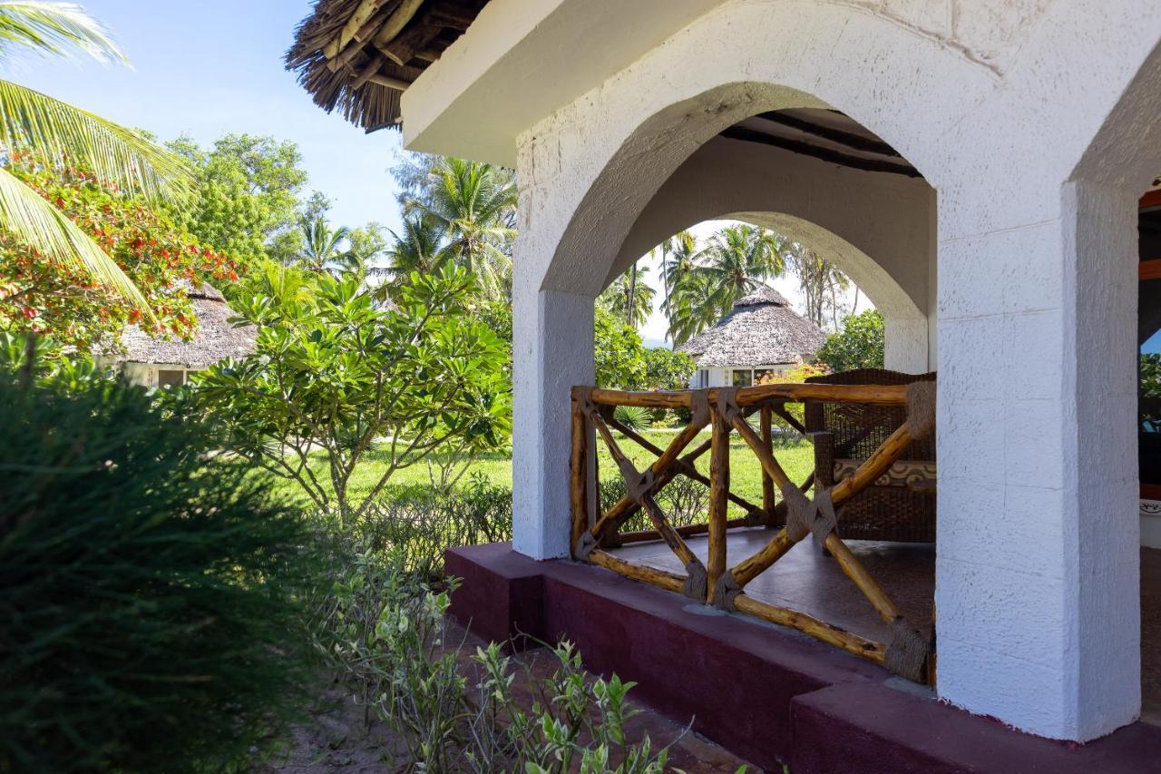 F-Zeen Boutique Hotel Zanzibar Uroa Esterno foto